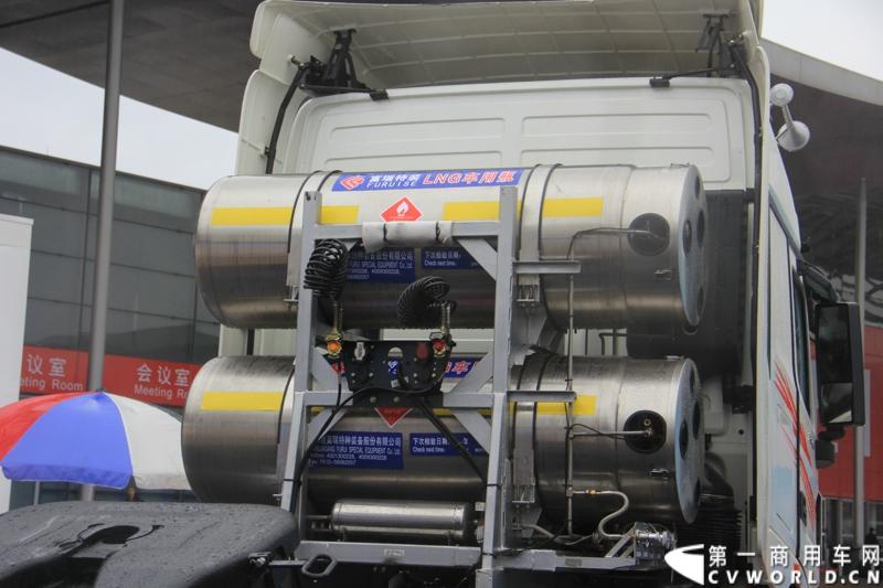 北奔ND42500B38J7 V3