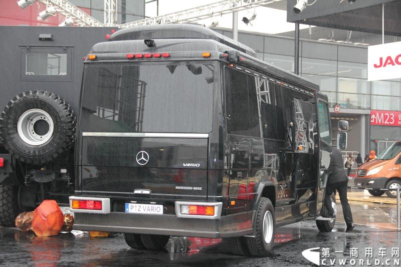 奔驰Vario 8160轻型商用车