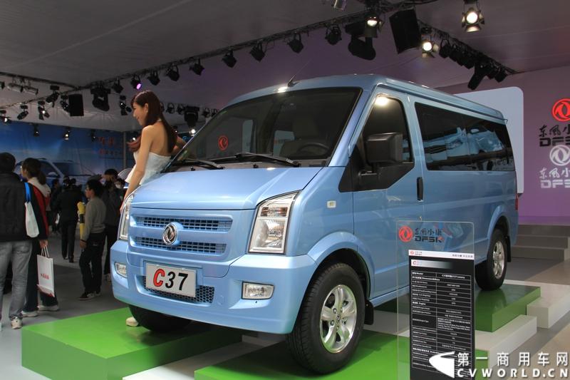 东风小康C37
