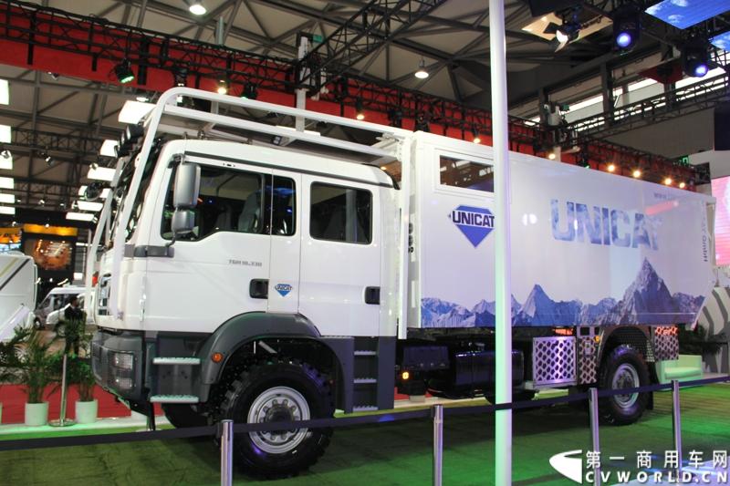 华晨TC59 Family全驱越野房车