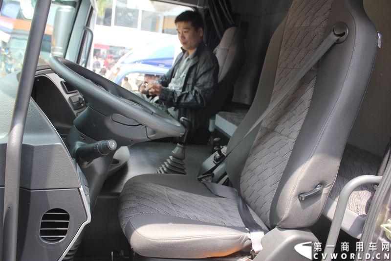 福田欧曼GTL BJ3259DLPKB-XB 9系自卸车