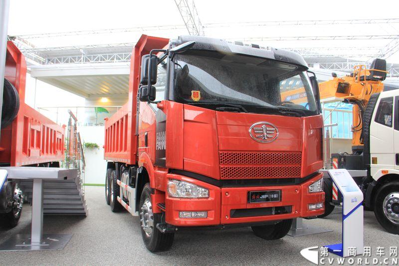 解放2013款 J6L自卸车