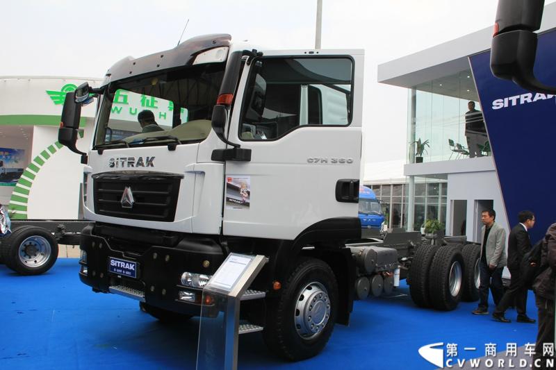 重汽 SITRAK ZZ1256N404MD1 Mixer 6X4搅拌车底盘