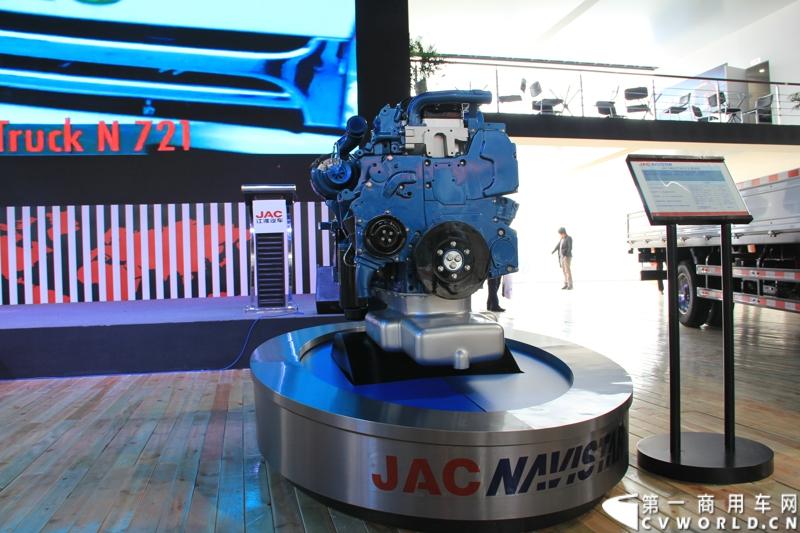 迈斯福9.3L柴油发动机