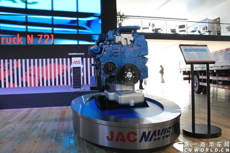 迈斯福9.3L柴油发动机