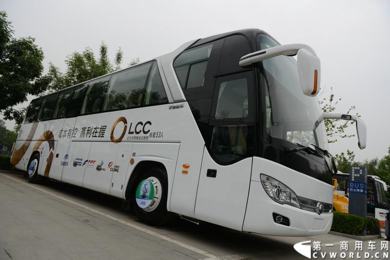 6月4日，宇通客车LCC战略发布暨LCC工程启动仪式在北京汽车博物馆盛大举行，会上，宇通客车正式发布了LCC战略并启动LCC工程。按照宇通的发布内容，宇通客车将以北京为首发站，在全国举办LCC工程的巡回推介会.图为LCC工程用车 。
