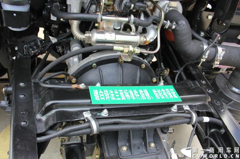 7月6日，以“江淮帅铃 超越巅峰”为主题的江淮帅铃新品系成都发布会，在蓉城成都隆重举行，此举也揭开了江淮新帅铃在西南上市的序幕。图为江淮新一代帅铃在西南上市发布会现场。