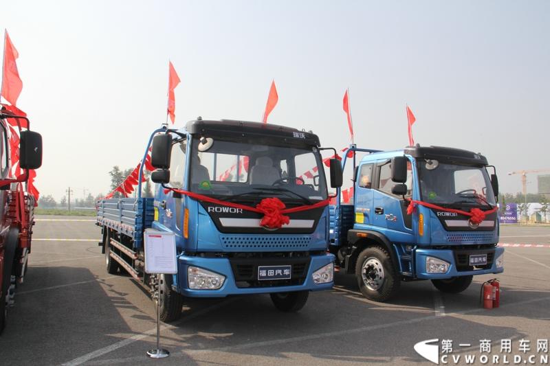 9月11日，福田瑞沃中卡康明斯动力新品上市发布会在北京顺利落幕，福田高层、供应商代表、经销商代表、用户代表共同见证了福田瑞沃康明斯动力新品的首次登场。图为福田瑞沃中卡康明斯动力新品。