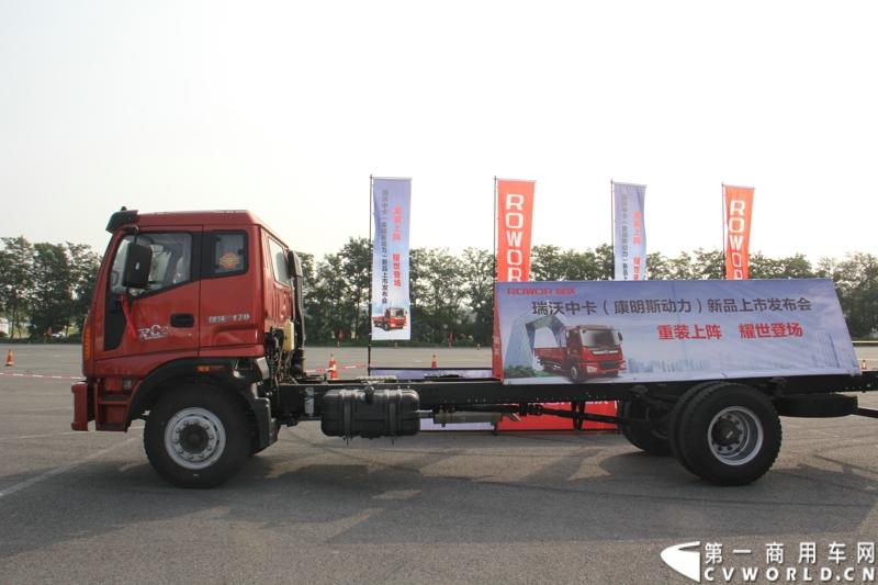 9月11日，福田瑞沃中卡康明斯动力新品上市发布会在北京顺利落幕，福田高层、供应商代表、经销商代表、用户代表共同见证了福田瑞沃康明斯动力新品的首次登场。图为福田瑞沃中卡康明斯动力新品。