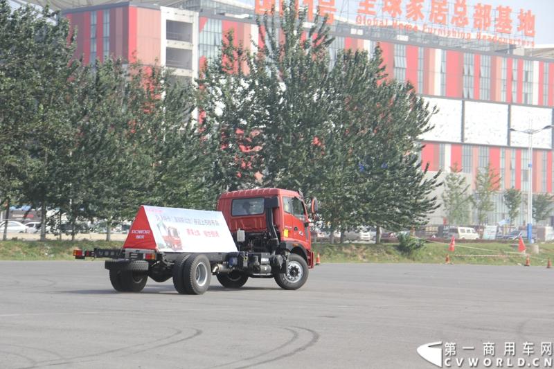 9月11日，福田瑞沃中卡康明斯动力新品上市发布会在北京顺利落幕，福田高层、供应商代表、经销商代表、用户代表共同见证了福田瑞沃康明斯动力新品的首次登场。图为福田瑞沃中卡康明斯动力新品。