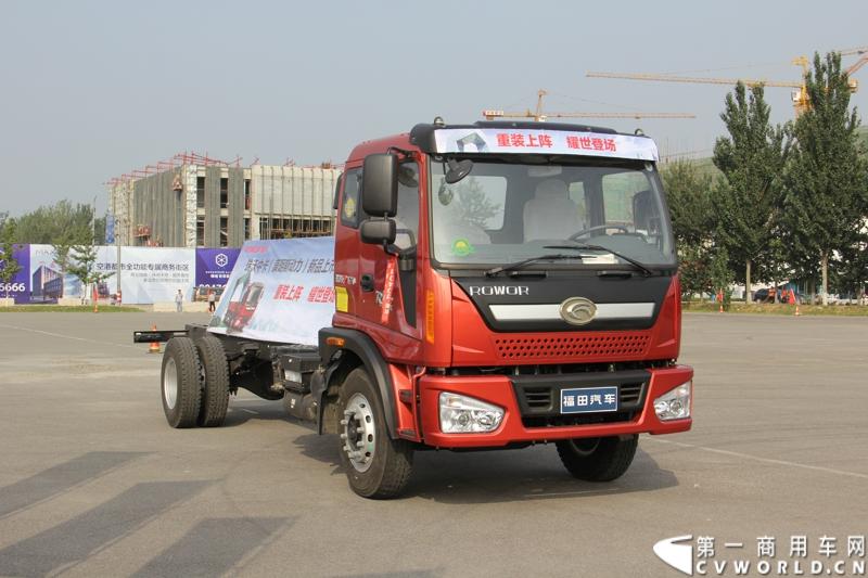 9月11日，福田瑞沃中卡康明斯动力新品上市发布会在北京顺利落幕，福田高层、供应商代表、经销商代表、用户代表共同见证了福田瑞沃康明斯动力新品的首次登场。图为福田瑞沃中卡康明斯动力新品。