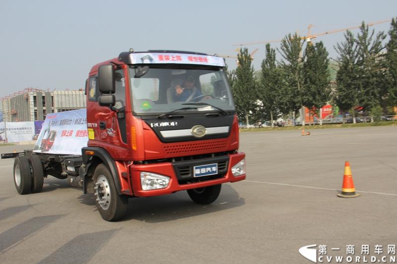 9月11日，福田瑞沃中卡康明斯动力新品上市发布会在北京顺利落幕，福田高层、供应商代表、经销商代表、用户代表共同见证了福田瑞沃康明斯动力新品的首次登场。图为福田瑞沃中卡康明斯动力新品。