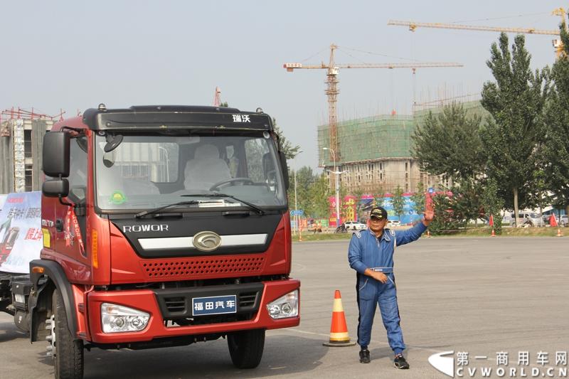 9月11日，福田瑞沃中卡康明斯动力新品上市发布会在北京顺利落幕，福田高层、供应商代表、经销商代表、用户代表共同见证了福田瑞沃康明斯动力新品的首次登场。图为福田瑞沃中卡康明斯动力新品。