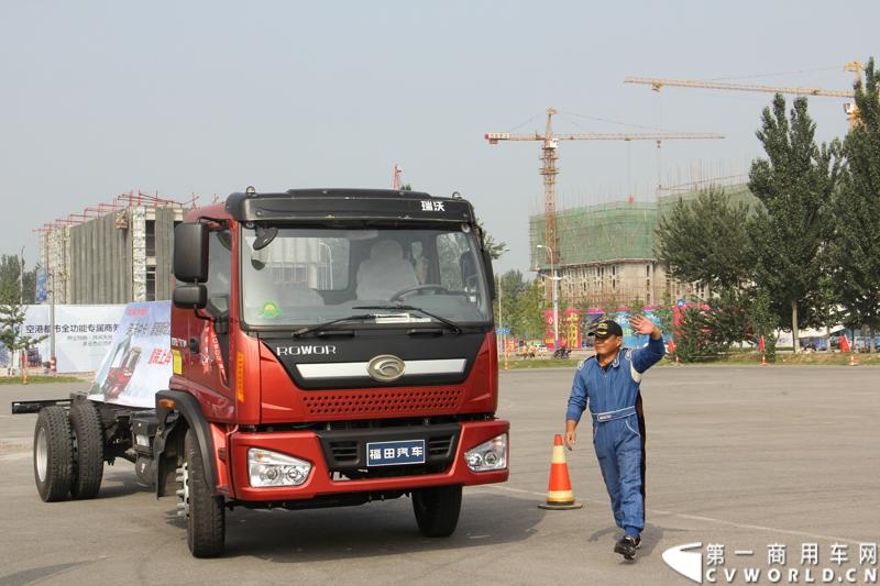 9月11日，福田瑞沃中卡康明斯动力新品上市发布会在北京顺利落幕，福田高层、供应商代表、经销商代表、用户代表共同见证了福田瑞沃康明斯动力新品的首次登场。图为福田瑞沃中卡康明斯动力新品。