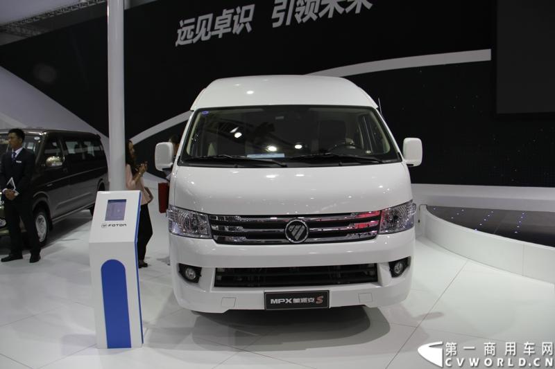 2013年11月21日，第十一届广州国际车展盛大开幕，福田汽车携旗下蒙派克S级、蒙派克E级、风景、拓陆者以及萨普征服者皮卡等7款重点产品亮相。车展现场，福田汽车正式发布2014新品路线图，同时现场揭晓了福田汽车南极品质之旅活动中“极地司机”和“极地梦想家”的最终名单。图为福田蒙派克S级 。