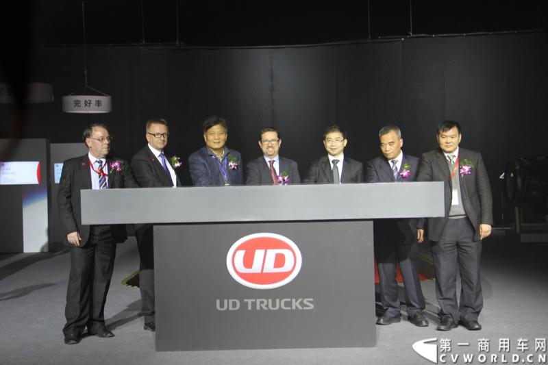 2013年12月10日，刚更名不久的东沃（杭州）卡车有限公司（前身为东风日产柴汽车有限公司），在杭州隆重向中国市场推出“UD酷腾”新款重型卡车。UD酷腾是东风汽车集团股份有限公司和沃尔沃集团强强联手，专为中国市场定制的中高端重卡。