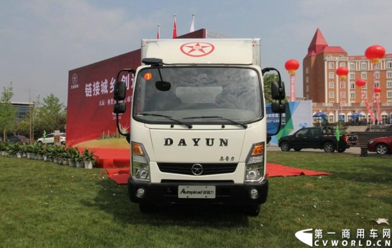 4月2日，成都大运汽车发布了针对中高端市场的新卡车品牌“奥普力”，该品牌包括轻卡和中卡系列产品。