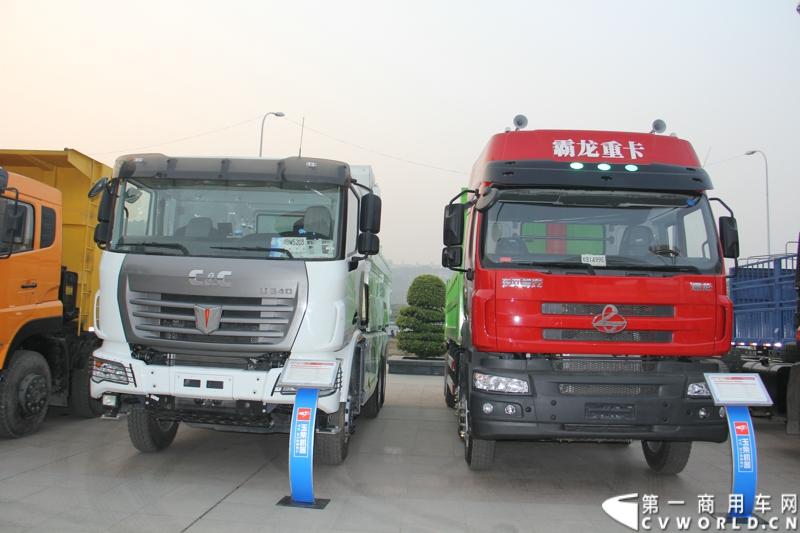 1月18日，玉柴在广西南宁举行2014年新产品发布会，发布了8款新产品，玉柴集团董事局主席晏平、玉柴股份总经理吴其伟，以及160多名来自全国各地的OEM厂家、主机配套厂家、玉柴船电经销商出席了发布会。图为搭载玉柴发动机的东风柳汽乘龙卡车。