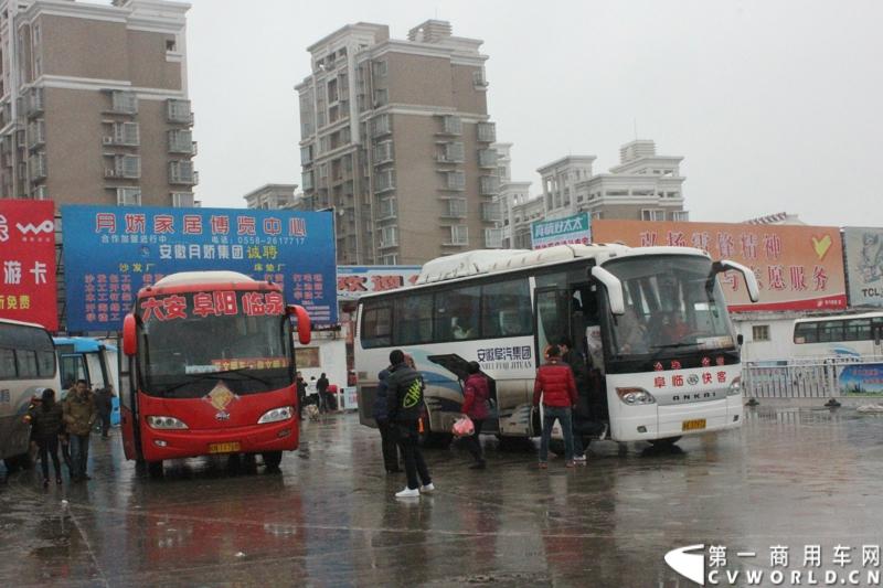 安凯客车也是阜阳春运的主力。
