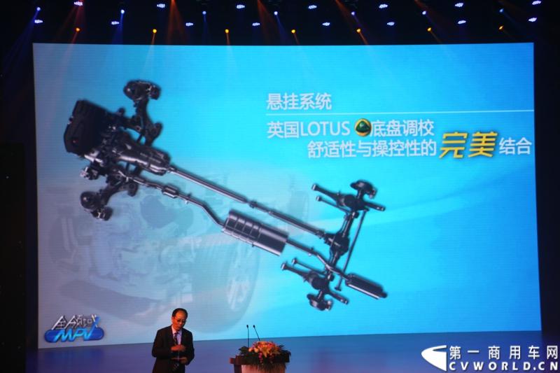 2月28日，“两翼并举 与未来同行”上汽大通品牌战略暨全领域MPV G10发布会在上海举行。在本次发布会上，上汽大通发布品牌规划，并亮相全新品牌标识，同时推出上汽集团凝聚全球技术实力打造的另一款MPV力作，上汽大通全领域MPV G10。图为发布会现场。