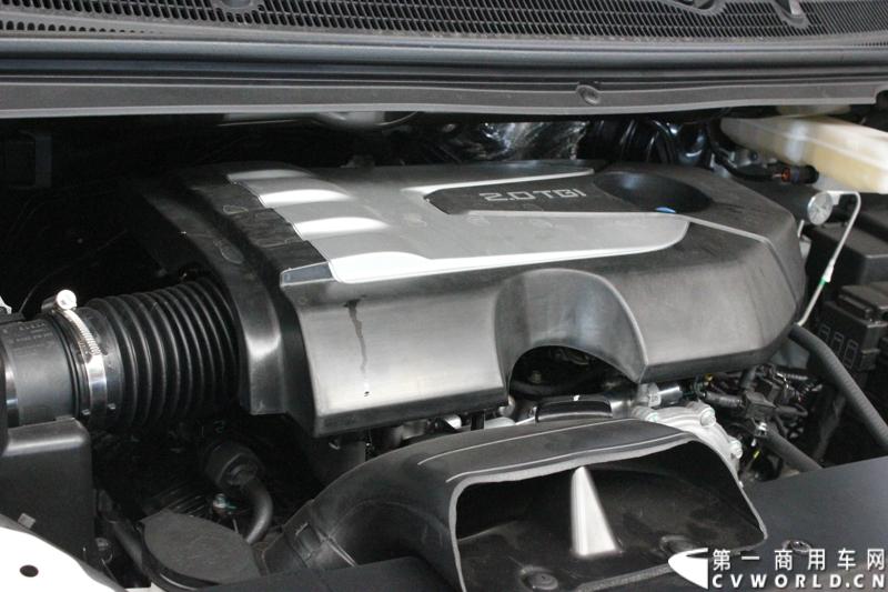 3月21日，上海汽车商用车有限公司在无锡举行成立三周年庆典，首辆上汽大通全领域MPV G10也在无锡生产基地下线。