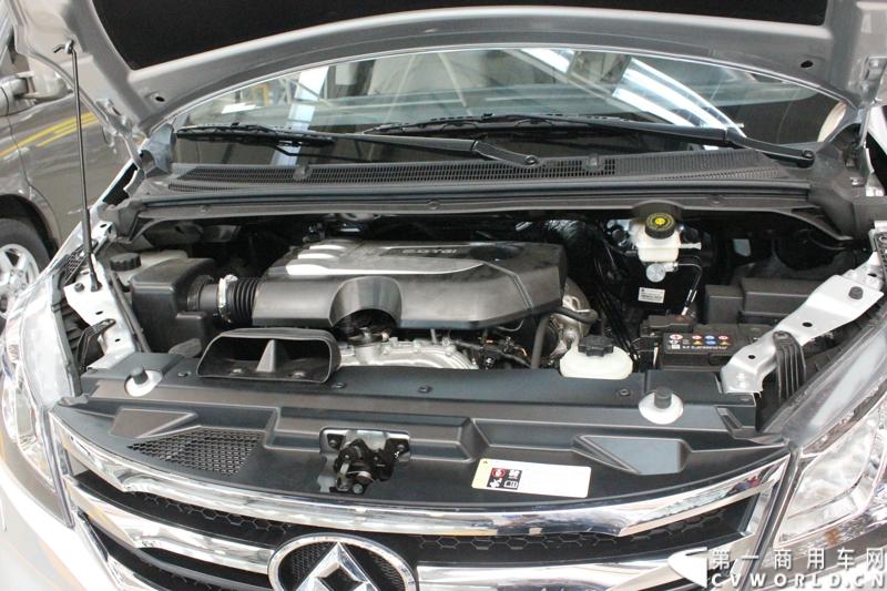 3月21日，上海汽车商用车有限公司在无锡举行成立三周年庆典，首辆上汽大通全领域MPV G10也在无锡生产基地下线。