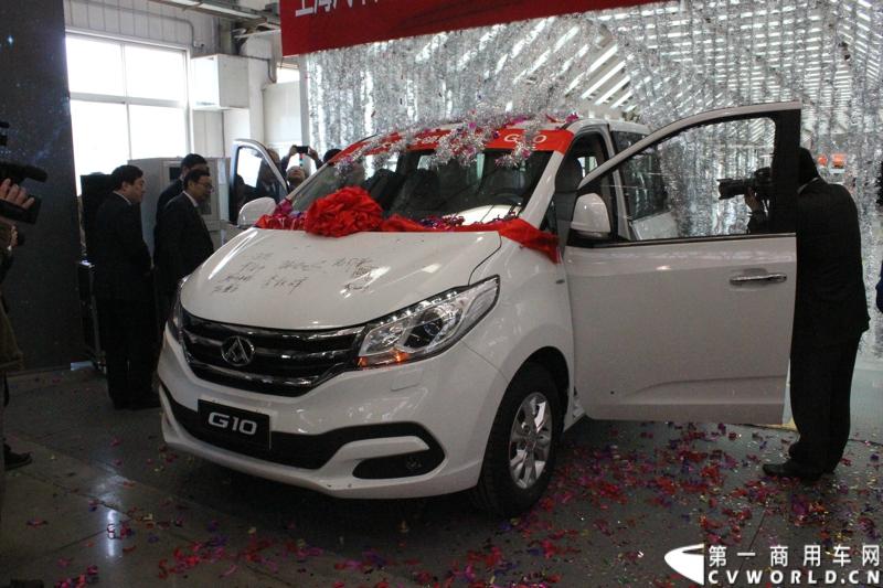 3月21日，上海汽车商用车有限公司在无锡举行成立三周年庆典，首辆上汽大通全领域MPV G10也在无锡生产基地下线。