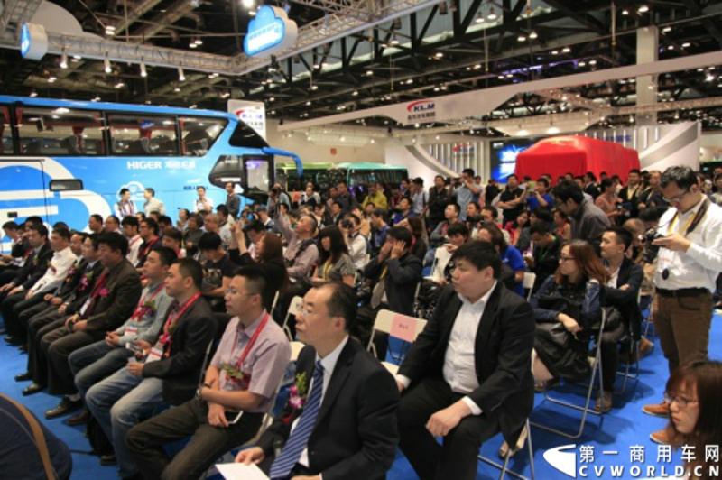 5月14日，海格云战略在北京国家会议中心发布。发布会现场，海格联合中交汇能大手笔推出4个免费：云系统设备免费、用户上网流量免费、云系统设备安装免费、云系统设备维保服务免费。图为发布会现场。