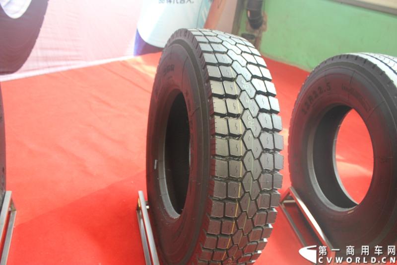 5月14日，山东皓宇橡胶有限公司（生产犇牛轮胎）在山东寿光凯莱大酒店举行皓宇集团五周年庆典暨品牌研讨会。来自全国的近200位经销商以及媒体参加了庆典活动。