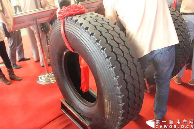 5月14日，山东皓宇橡胶有限公司（生产犇牛轮胎）在山东寿光凯莱大酒店举行皓宇集团五周年庆典暨品牌研讨会。来自全国的近200位经销商以及媒体参加了庆典活动。