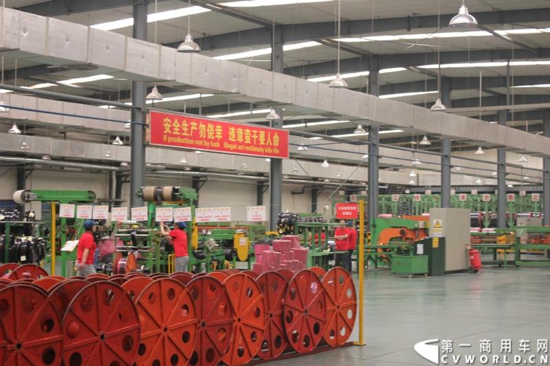 5月14日，山东皓宇橡胶有限公司（生产犇牛轮胎）在山东寿光凯莱大酒店举行皓宇集团五周年庆典暨品牌研讨会。来自全国的近200位经销商以及媒体参加了庆典活动。