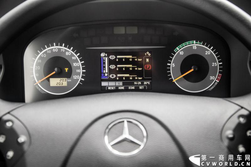 2014 IAA:奔驰Citaro K客车