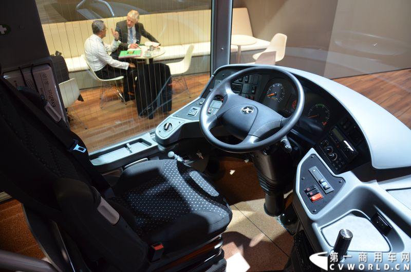 2014 IAA:奔驰SETRA S415 UL客车
