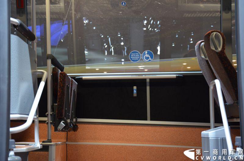 2014 IAA:奔驰SETRA S415 UL客车