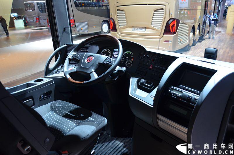 2014 IAA:奔驰SETRA S431DT客车