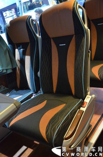 2014 IAA:奔驰SETRA S431DT客车