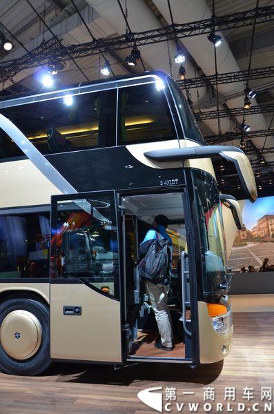 2014 IAA:奔驰SETRA S431DT客车