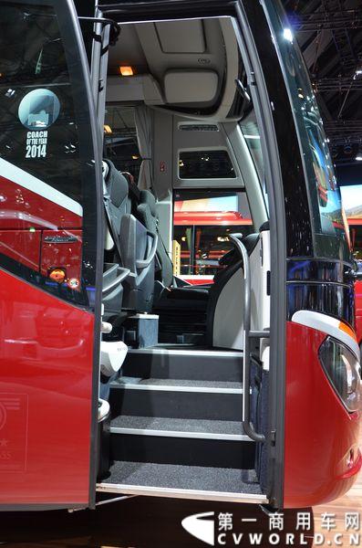 2014 IAA:奔驰Setra S511HD客车