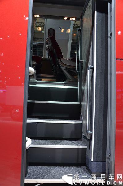 2014 IAA:奔驰Setra S511HD客车