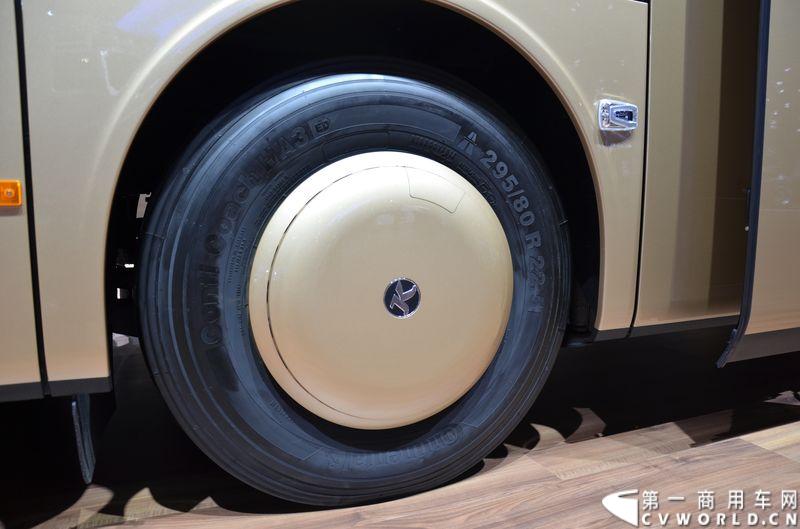 2014 IAA:奔驰Setra S516HDH客车