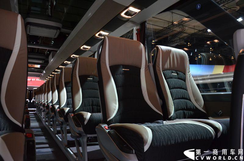 2014 IAA:奔驰Setra S516HDH客车