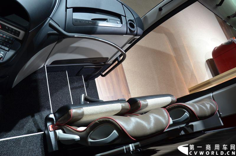 2014 IAA:奔驰Setra S519HD 客车