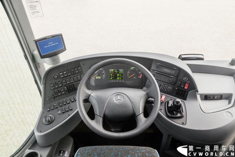 2014 IAA:奔驰Tourismo客车