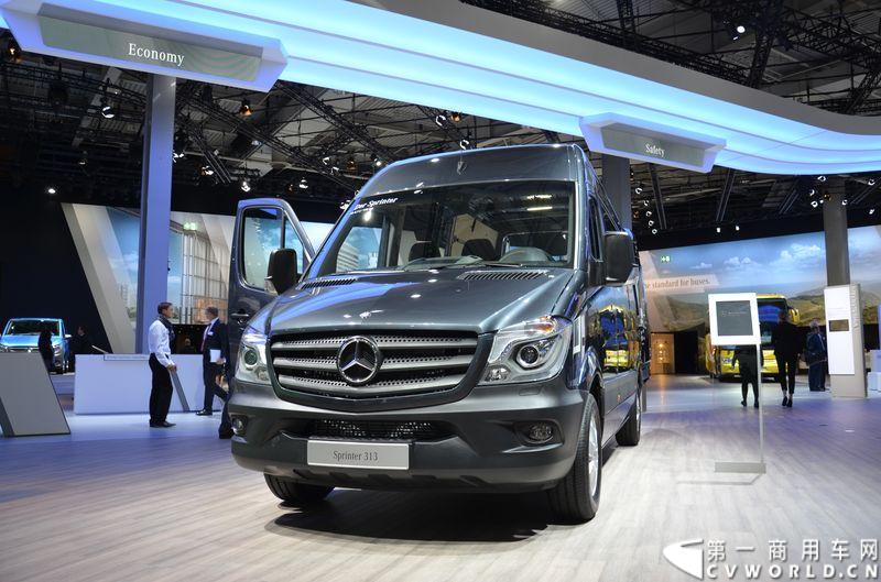 探馆汉诺威之奔驰轻客篇。图为奔驰Sprinter 313