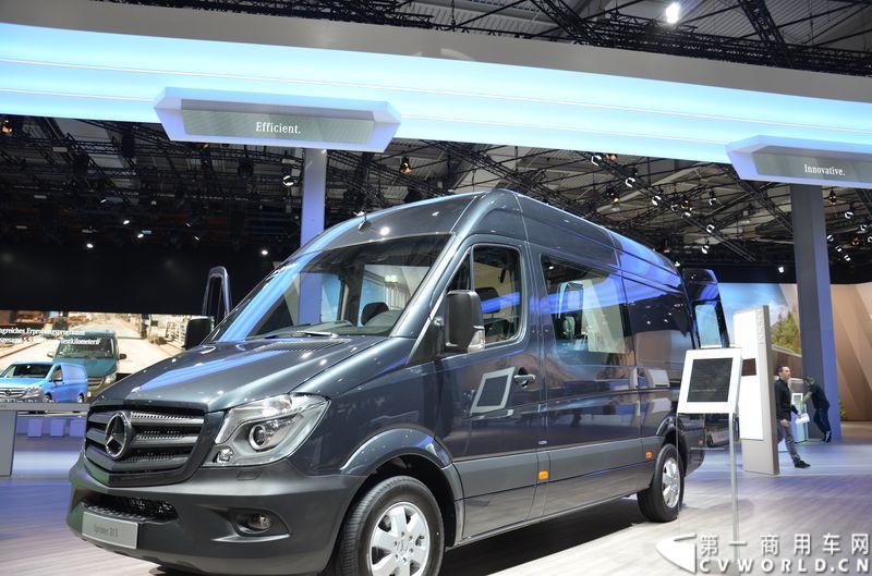 探馆汉诺威之奔驰轻客篇。图为奔驰Sprinter 313