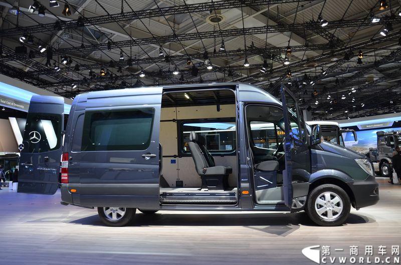 探馆汉诺威之奔驰轻客篇。图为奔驰Sprinter 313