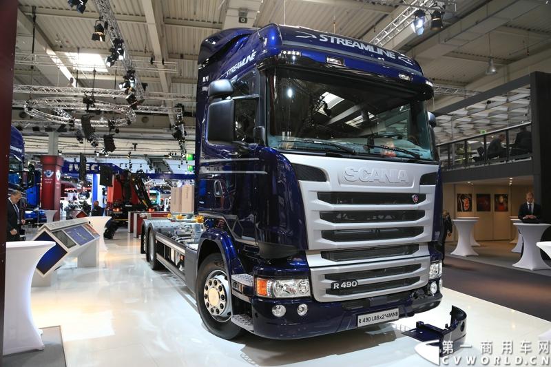 探馆汉诺威之最环保斯堪尼亚篇。图为R 490 LB6x24MNB