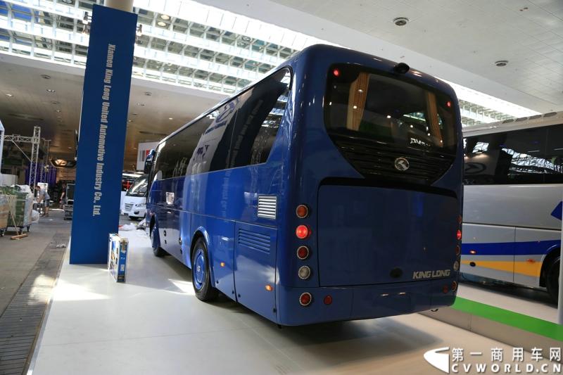 探馆汉诺威之大金龙客车篇。图为大金龙现场展车