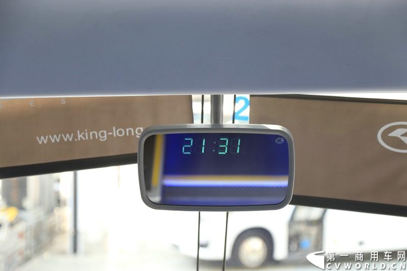 探馆汉诺威之大金龙客车篇。图为大金龙现场展车