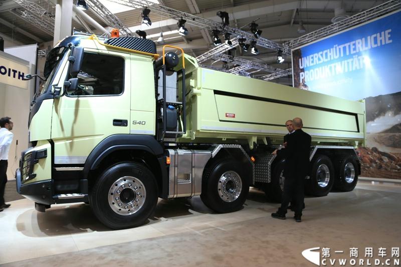 探馆汉诺威之沃尔沃篇。图为沃尔沃 FMX 10x4自卸车